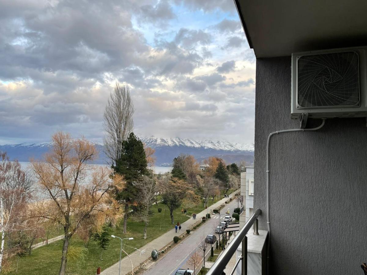 Vila Vadeha Pogradec Exterior foto